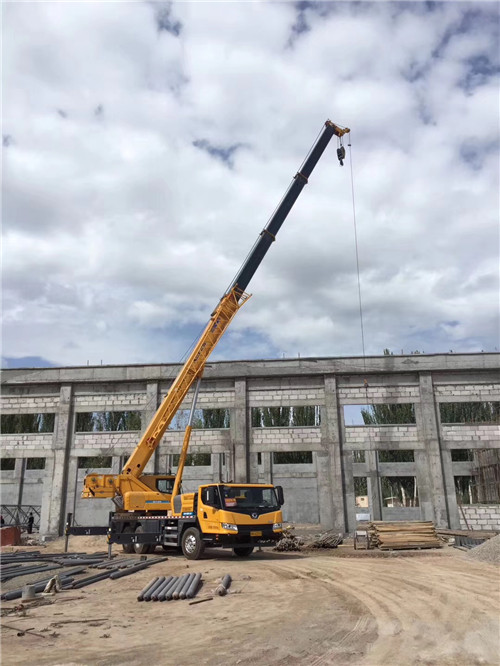 新龙县吊装作业前会做设备检查吗？安全保障措施有哪些？
